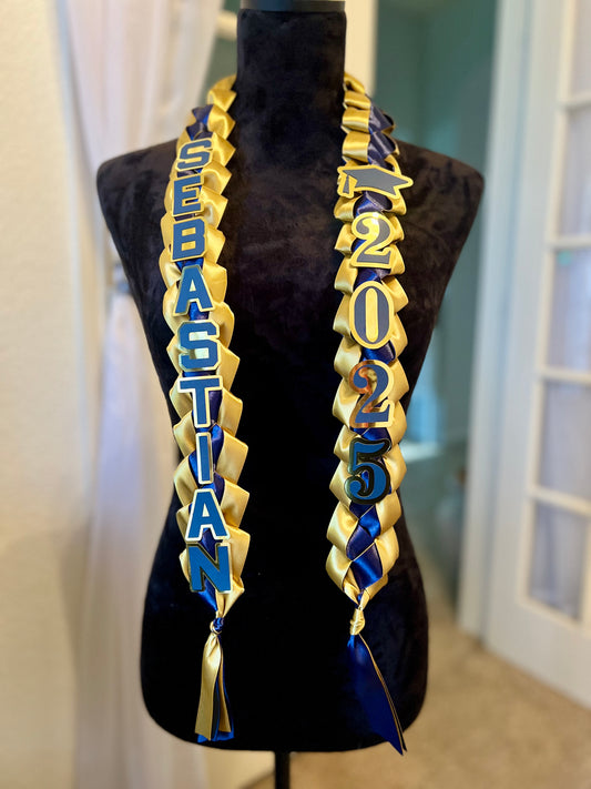 GRADUATION RIBBON LEI