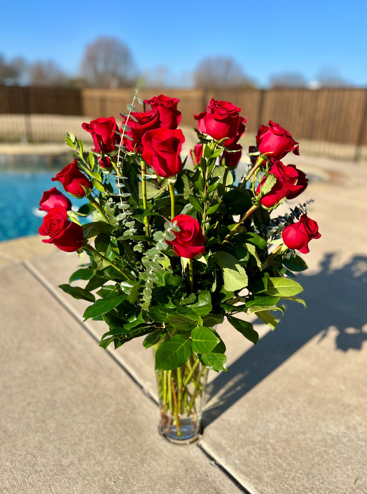 2 DOZEN LUX ROSE ARRANGEMENT
