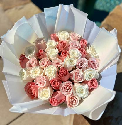 "PRINCESS AURA" ROSE BOUQUET